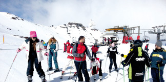 Disfruta del esquí y el snowboard con el Programa Nieve Joven 2016