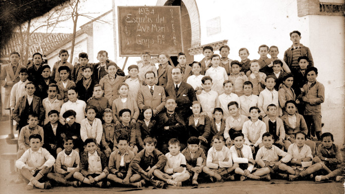 Escuelas del Ave María Escuelas del Ave María