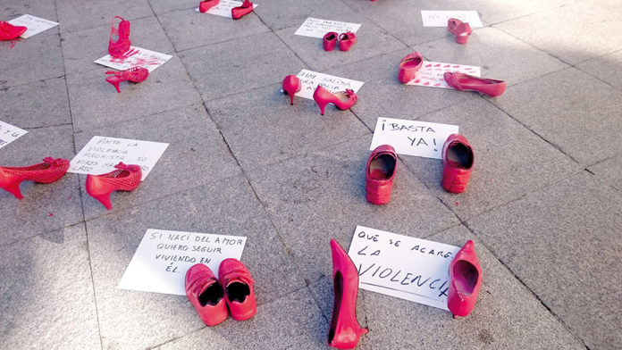 zapatos-rojos-dh Violencia
