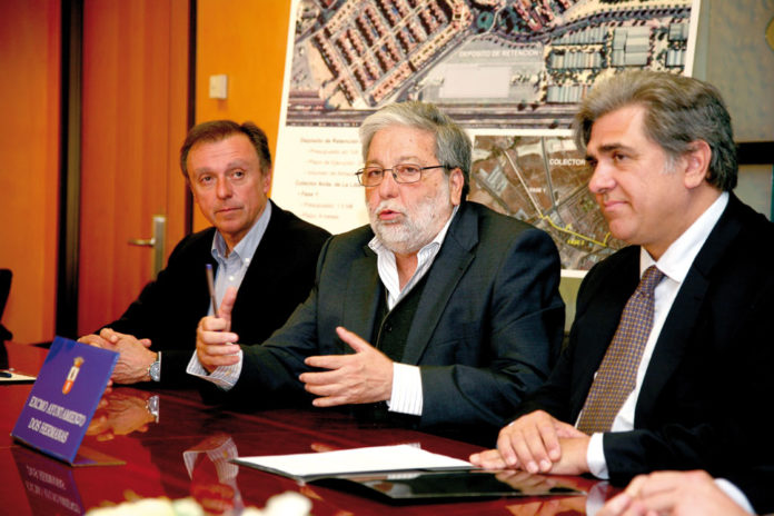 firma-tanque-tormentas-emasesa depósito