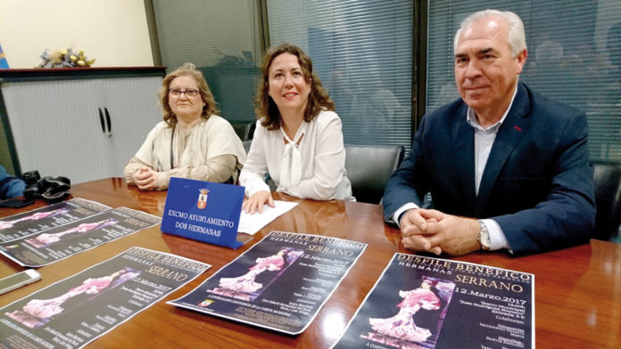 defile-hermanasserrano firmas nazarenas