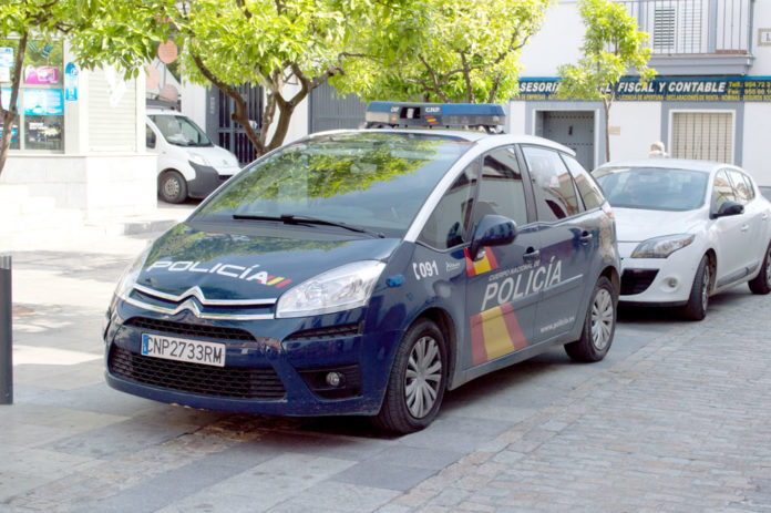 Coche-de-Policia-(1) narcotraficante