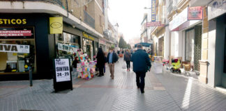 La calle San Sebastián celebra el ‘Black Friday’ con animación y descuentos calle San Sebastián