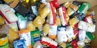 Recogida de alimentos de la Asociación Nazarena Amigos del Pueblo Saharaui Asociación Nazarena Amigos del Pueblo Saharaui