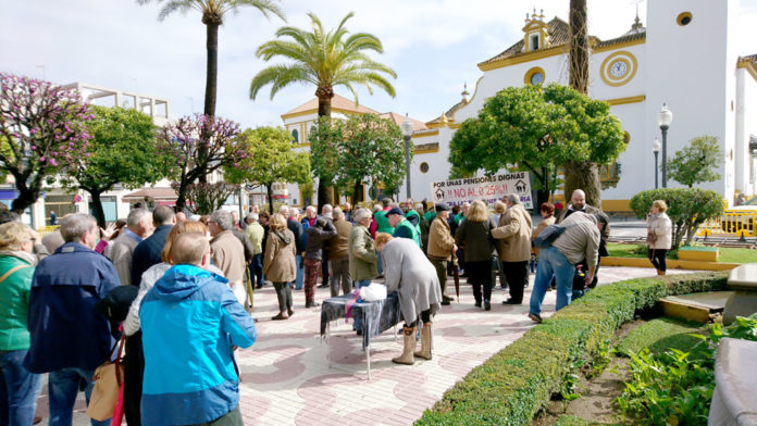 Concentracion-pensiones-publicas Plataforma de Dos Hermanas en Defensa de las Pensiones Públicas