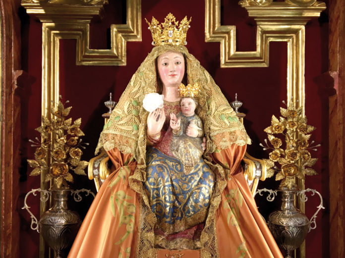 virgen-valme-flores-talco Manolo Moreno