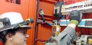 Curso de Montaje y Mantenimiento de Equipos Electrónicos y Eléctricos Montaje y Mantenimiento de equipos Electrónicos
