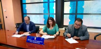 Firmado un convenio entre el Ayuntamiento nazareno y la UPO Ayuntamiento nazareno y la UPO