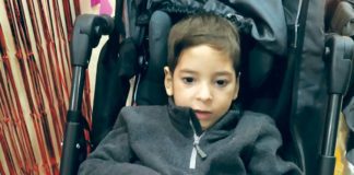Salida solidaria de Seat 600 por Dos Hermanas a beneficio de Emilio Seat 600
