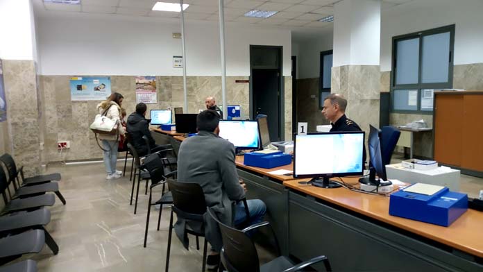 oficina-dni-comisariadh La Oficina del DNI de Dos Hermanas