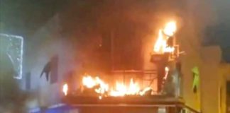 El espectáculo Aladdín de Casalandia destruido por un incendio Aladdín de Casalandia