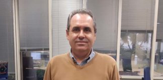 José Ramos Núñez es el presidente de la Asociación Filarmonía de Sevilla José Ramos Núñez