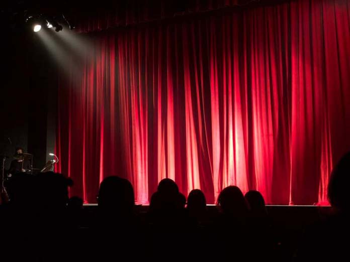 teatro «Julio César» y «El eunuco»