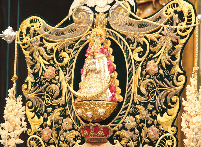 restauracion-simpecado-rocio-vuelta_006 Caridad del Rocío nazareno