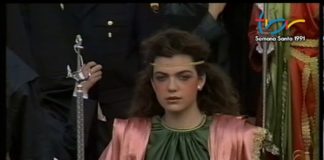 Salida de la Hermandad del Santo Entierro en la Semana Santa de 1991