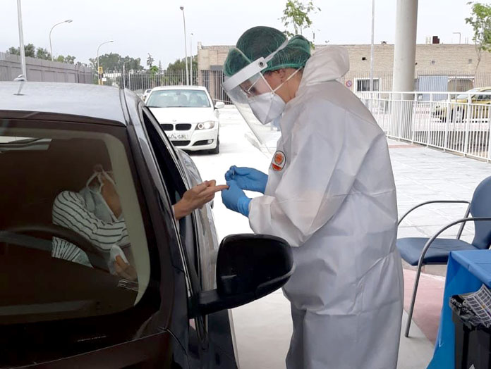 test-vehiculo-valme test de Covid-19 en coche
