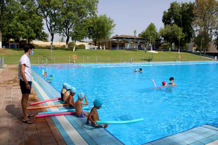 cursos-verano-natacion Delegación de Deportes
