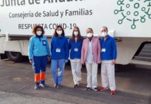 Unidad móvil de vacunación contra el COVID en el recinto ferial vacunación contra el COVID