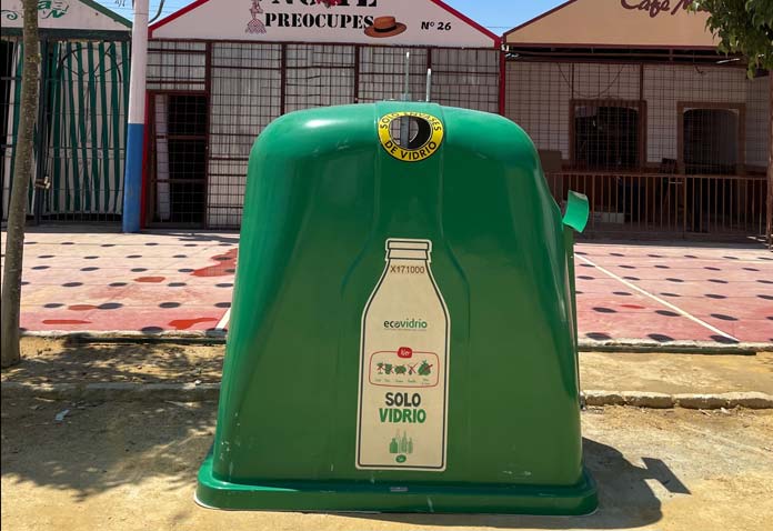 contenedor-vidrio-feria reciclaje de vidrio