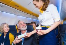 Ryanair busca tripulantes de cabina en Sevilla Ryanair