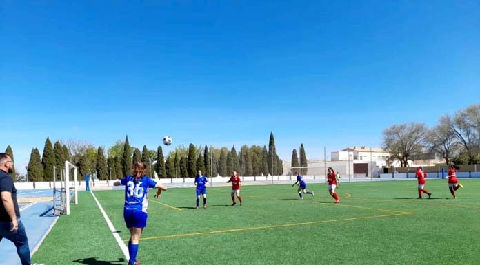 El fútbol femenino ya vuela alto en Dos Hermanas fútbol femenino