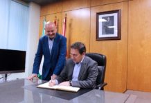 El Ministro de Exteriores se entrevista con el Alcalde de la ciudad Ministro de Exteriores
