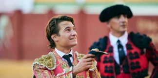 Mauro Macandro corta una oreja en Estepona Mauro Macandro