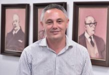 Alberto García Reyes: el chaval de La Moneda que hoy dirige el ABC de Sevilla Alberto García Reyes